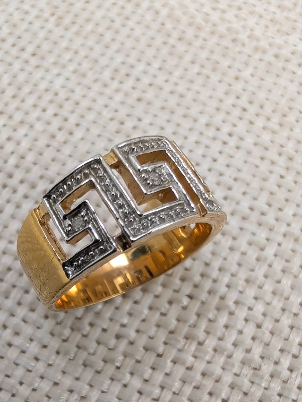 Signed SETA Vintage Greek Key Two-Tone Gold Silver CZ Band Ring Size 5